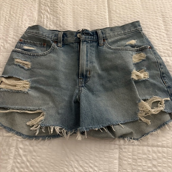 Abercrombie Boyfriend Short - Midrise - Picture 1 of 3